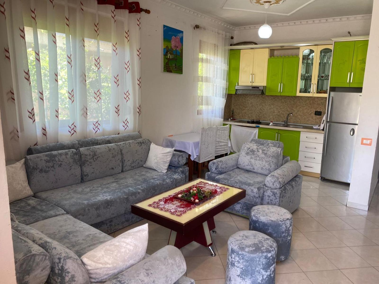 Ersi Apartment Драч Екстериор снимка
