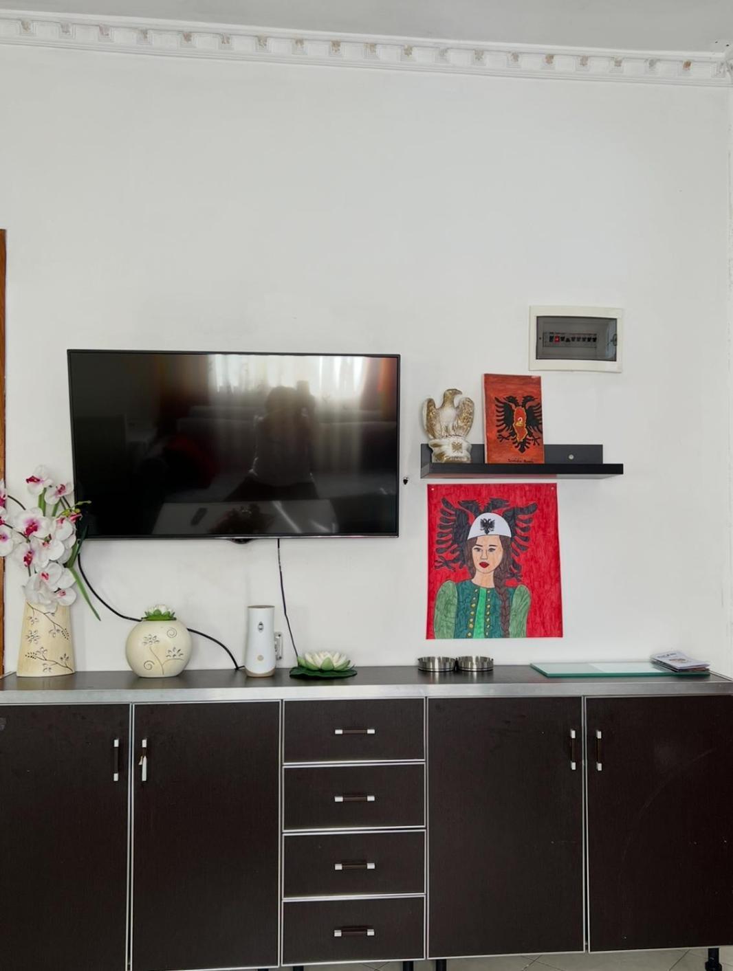 Ersi Apartment Драч Екстериор снимка